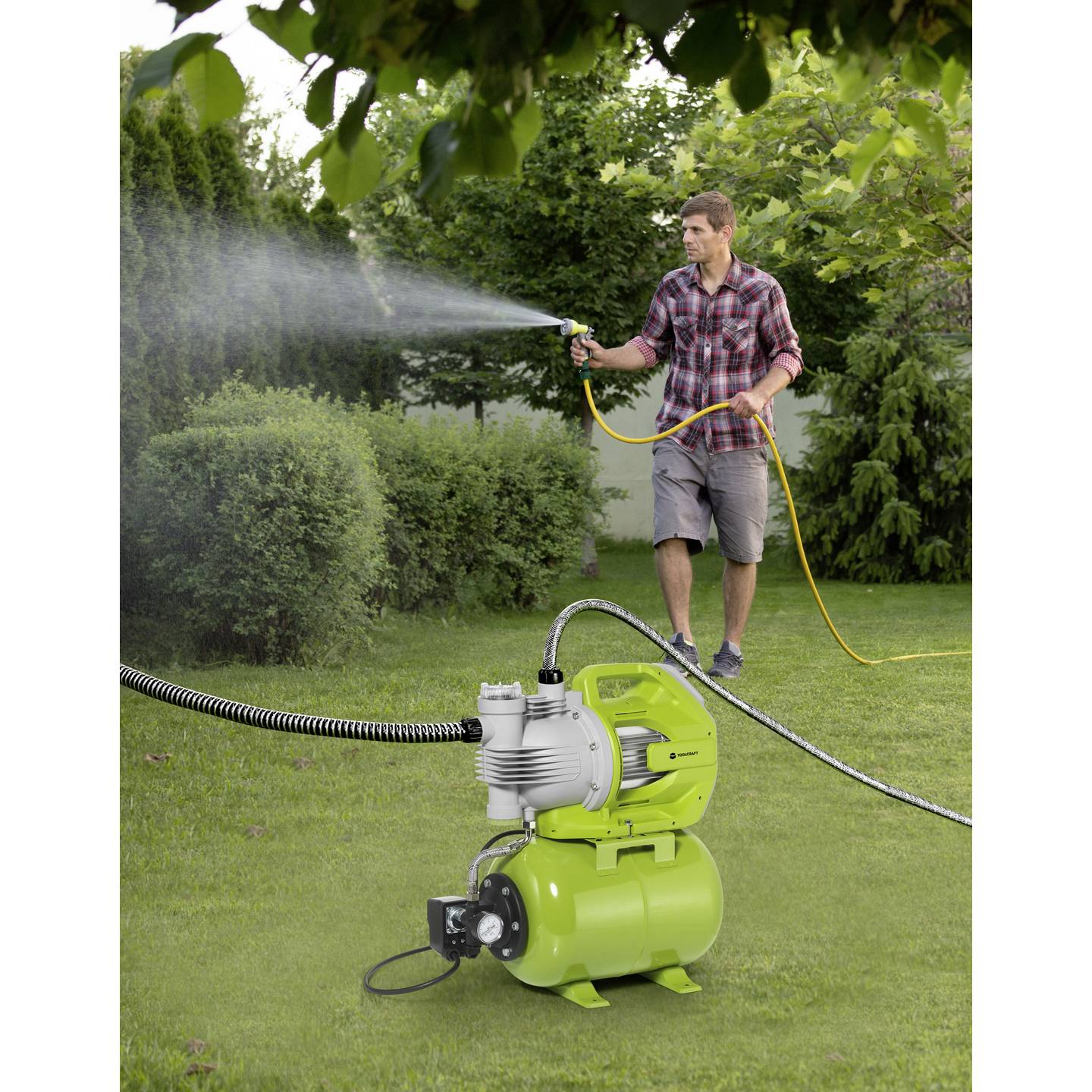 TOOLCRAFT TO-8992887 Hauswasserwerk 230 V/AC 6000 l/h Gartenpumpe Pumpe Werkzeug - 4064161310091
