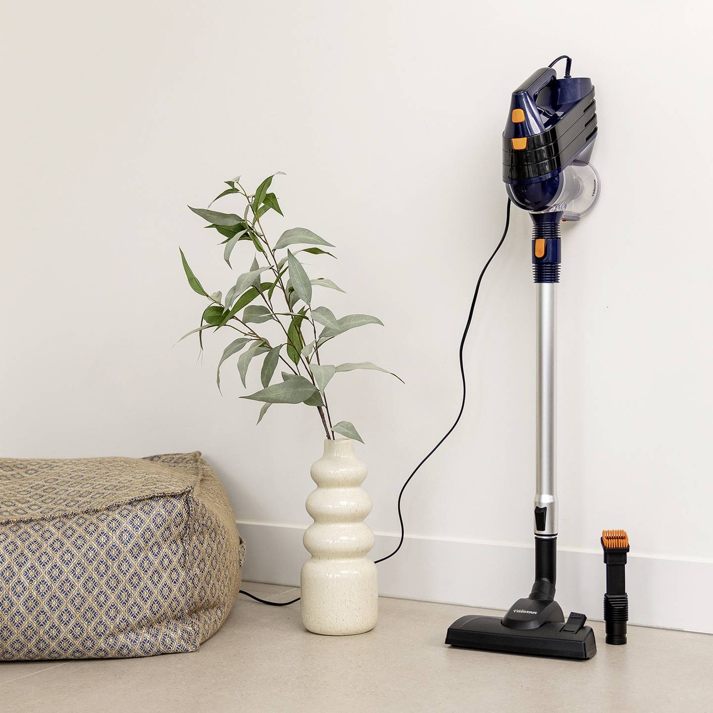 Tristar SZ-2318 Handstaubsauger 600W 2,8kg 0,9l Auffangbehälter Schwarz - 8712836988118