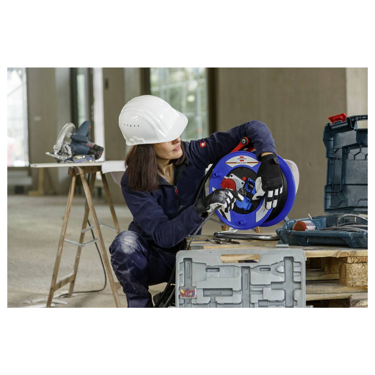 Brennenstuhl Garant CEE1 Kabeltrommel IP44 30m 320 mm Schutzkontakt-Steckdosen - 4007123054787