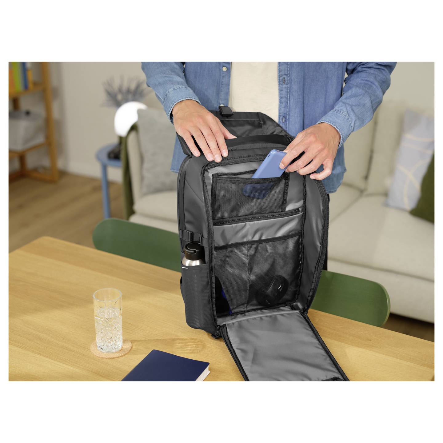 Trust Reisetasche Rucksack grau für Notebooks bis 43,2 cm (17 Zoll) 25 l 1,02 kg - 8713439256697
