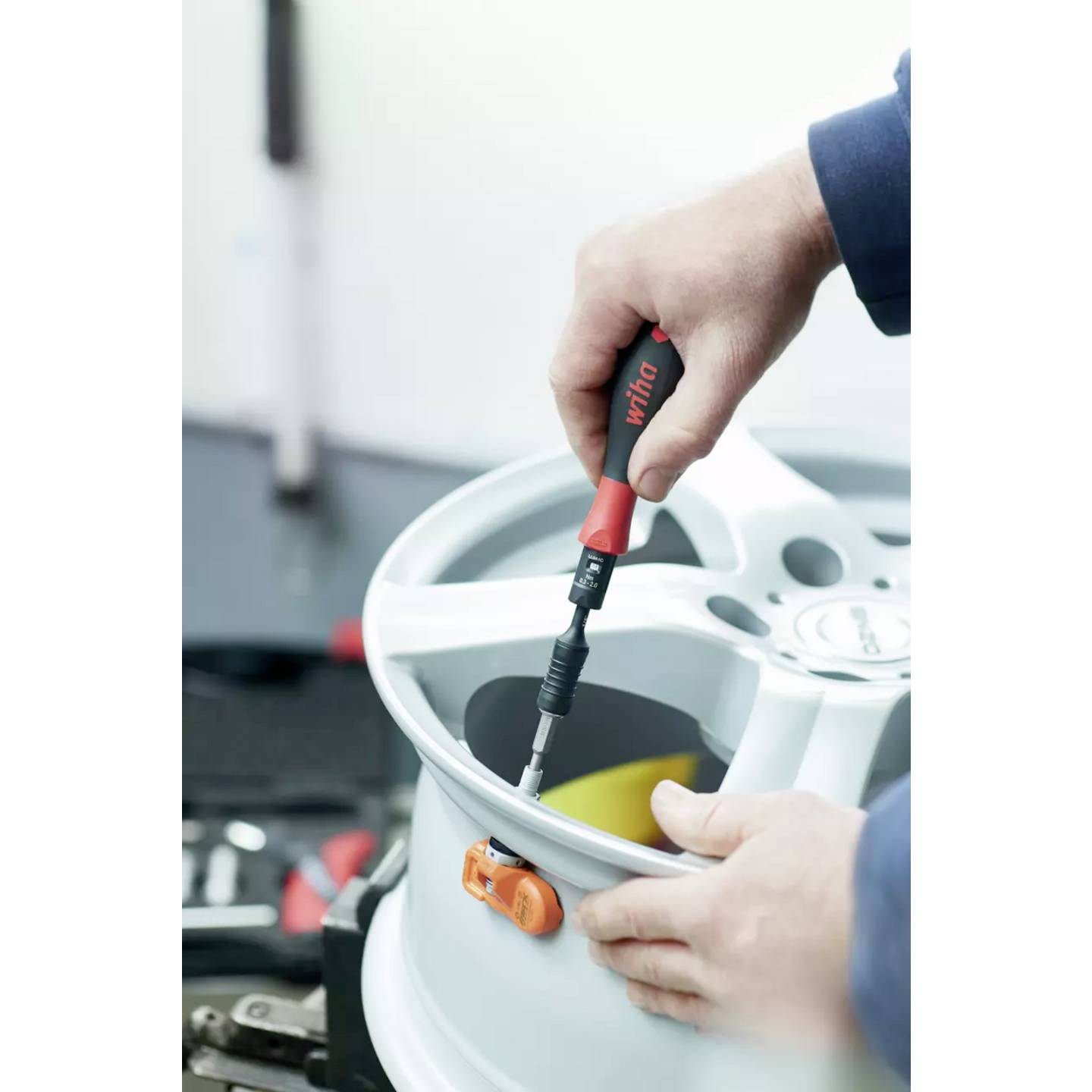 Wiha einstellbar Werkstatt Drehmoment-Schraubendreher 0.8 - 5 Nm DIN EN ISO 6789, DIN EN 26789 - 4010995264635