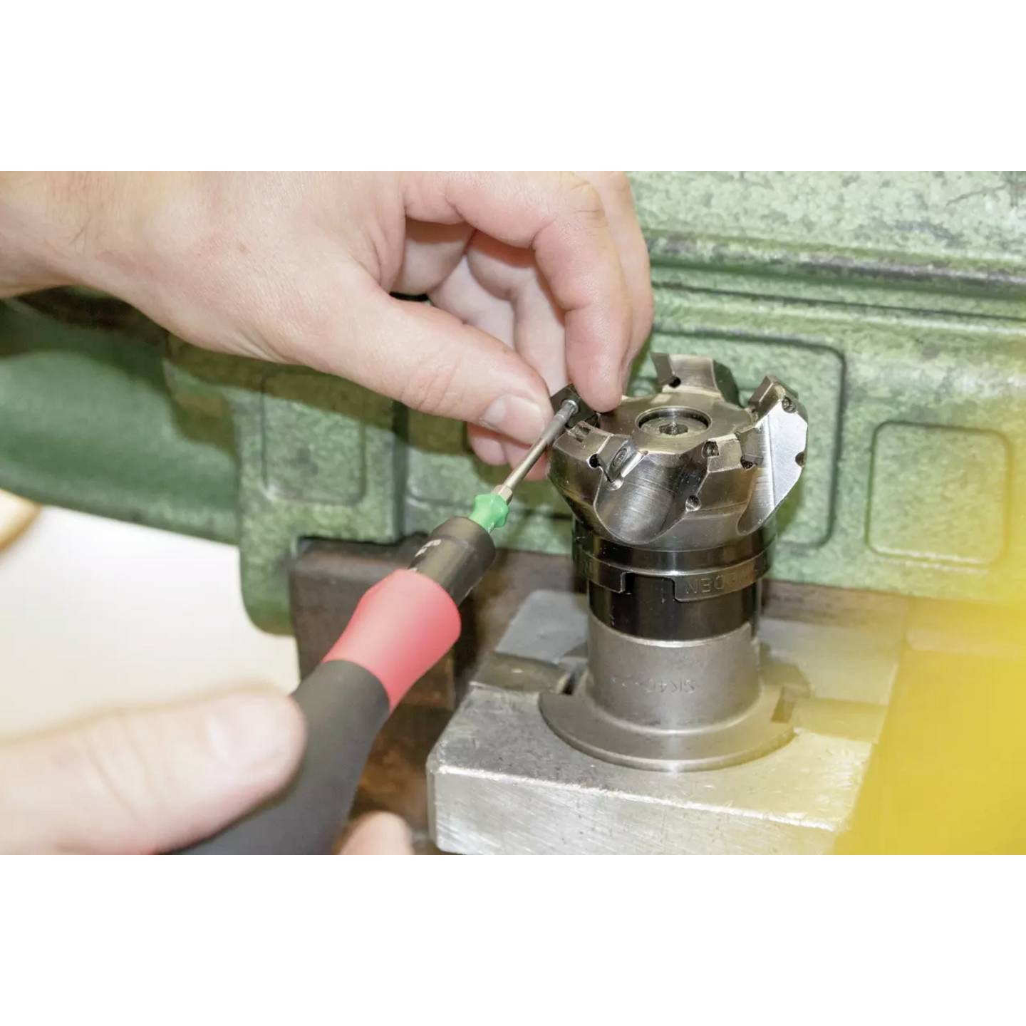 Wiha Drehmoment-Schraubendreher Werkstatt 0.1-0.6Nm DIN EN ISO 6789 150g 35mm - 4010995268886