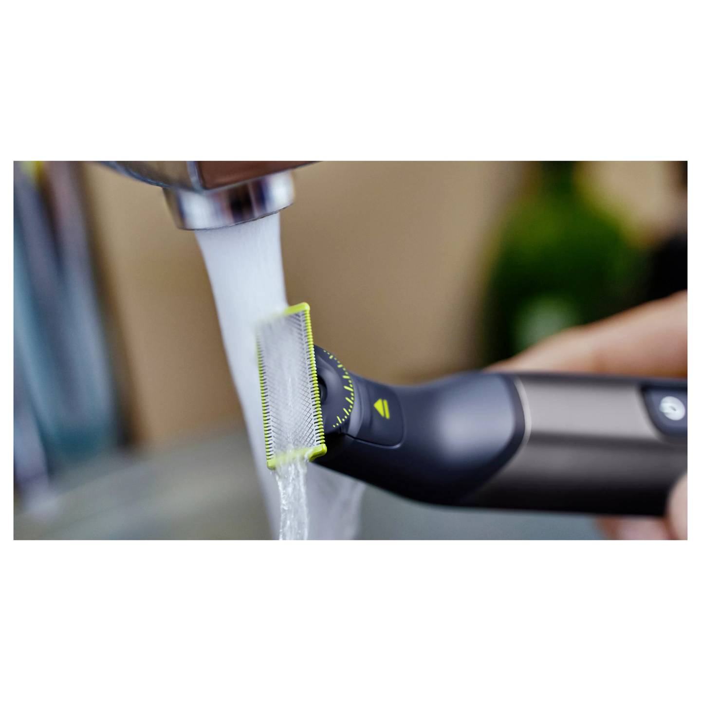 Philips OneBlade Pro 360 Körperhaartrimmer Präzisions Trimmer Rasierer chrom - 8720689027199