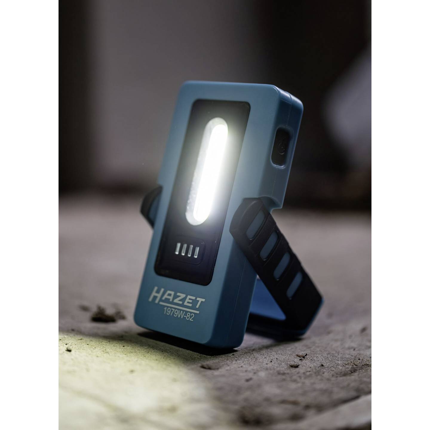 Hazet Arbeitsleuchte LED 1979W-82 akkubetrieben 3W 300lm IP65 kompakt schwarz - 4000896227228