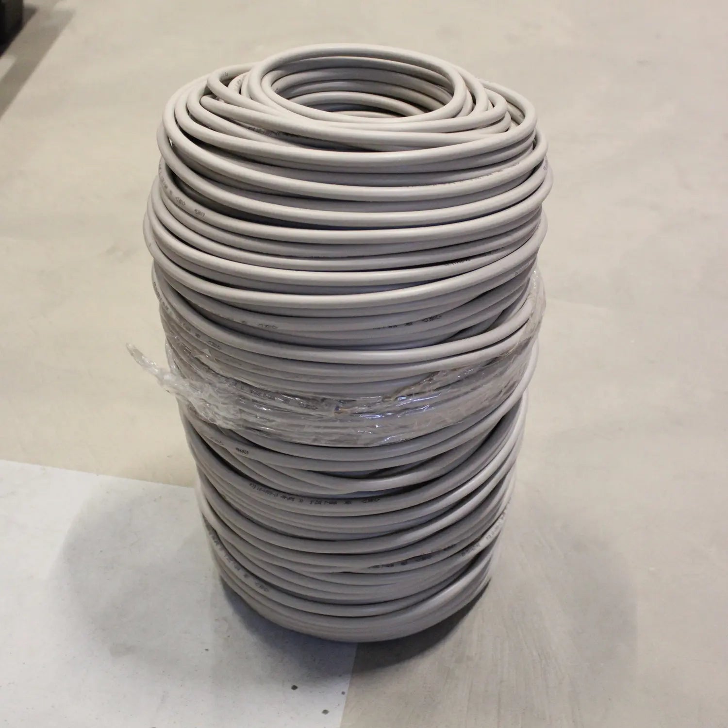 B-Ware Lapp Mantelleitung Installationskabel Nym J 3 X 2.5 Mm² Grau Meterware 190 Meter - 2050000193965