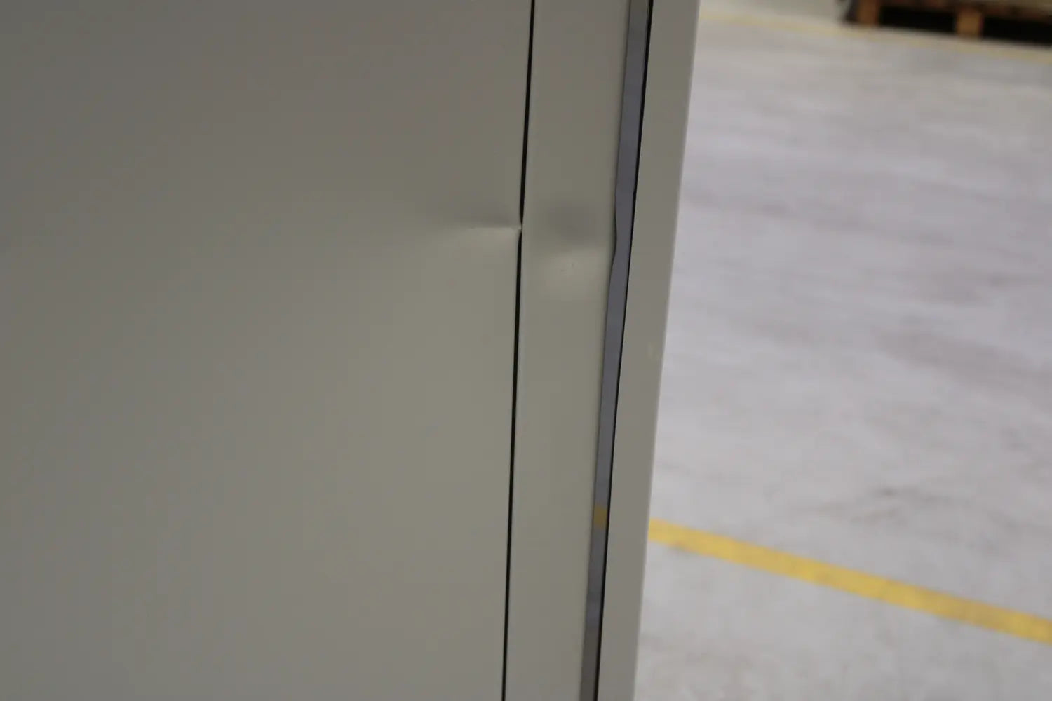 B-Ware Intellinet Netzwerkschrank Rack Serverschrank Lichtgrau 42 He Montiert 19 Zoll - 766623713436
