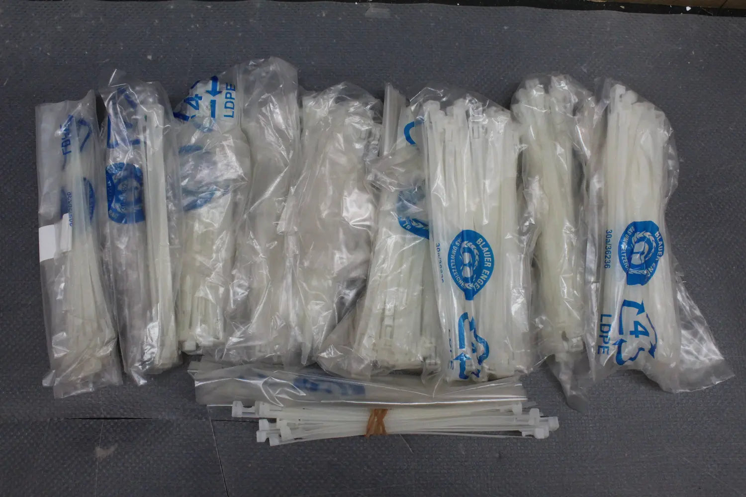 B-Ware Intercable Kabelbinder Kabelband Icc61660 Kunststoff Farblos Polyamid 200 Stück - 8014212393753