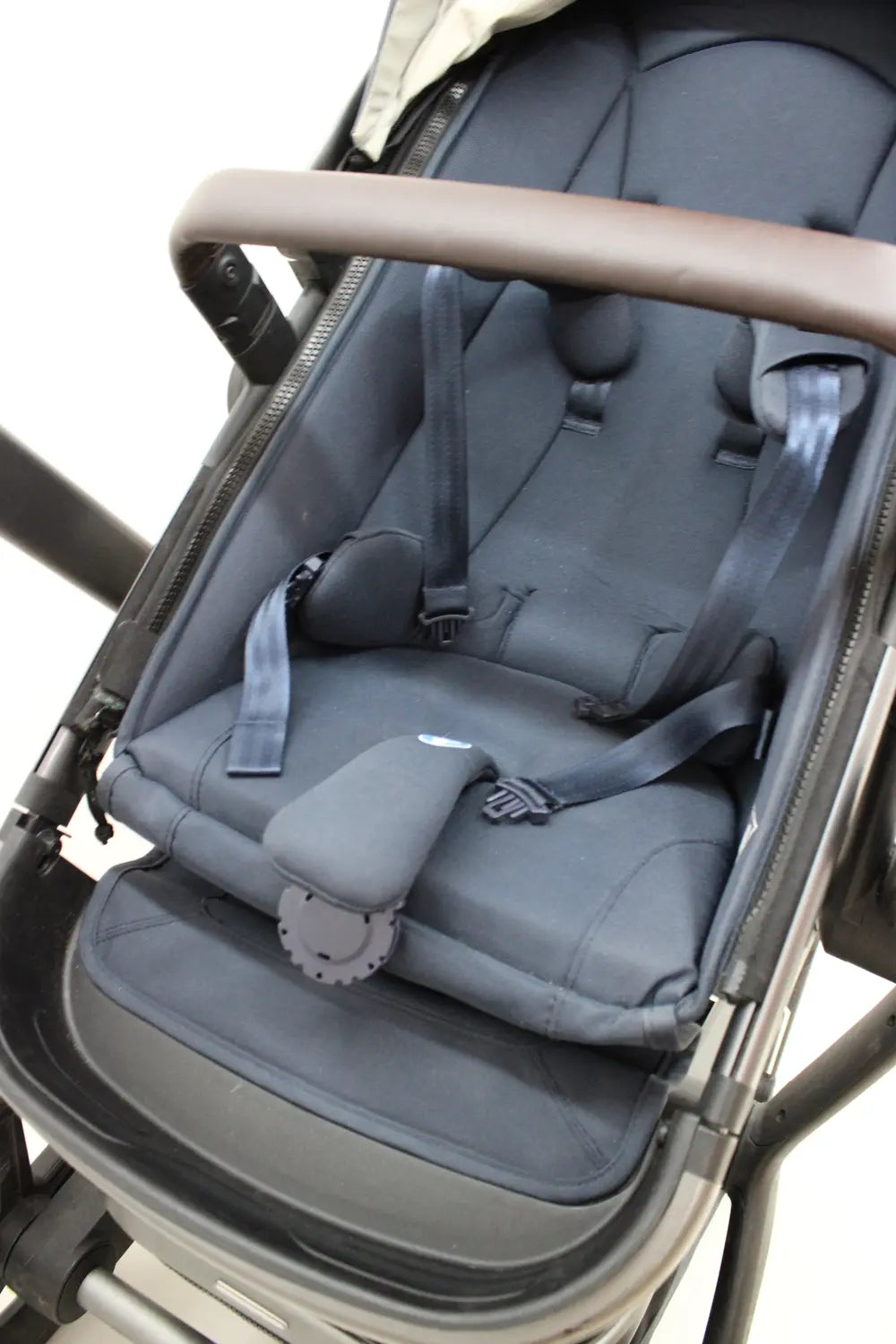 B-Ware Joolz Kinderwagen Buggy Day⁵ Navy Kombikinderwagen Babywagen Siehe Text/Foto - 8717447298472