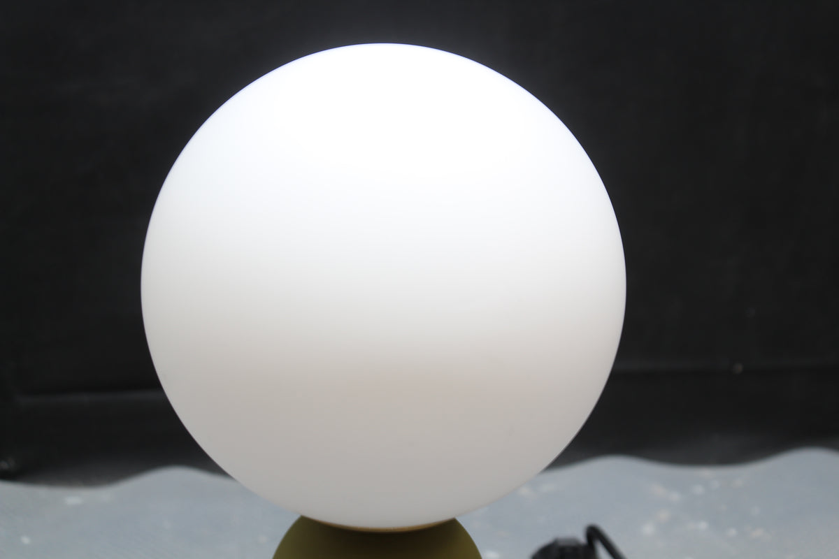 KARE Tischlampe Tischleuchte Bollie Betonfuß grün Opalglas 31 cm SIEHE TEXT/FOTO - 4025621561019