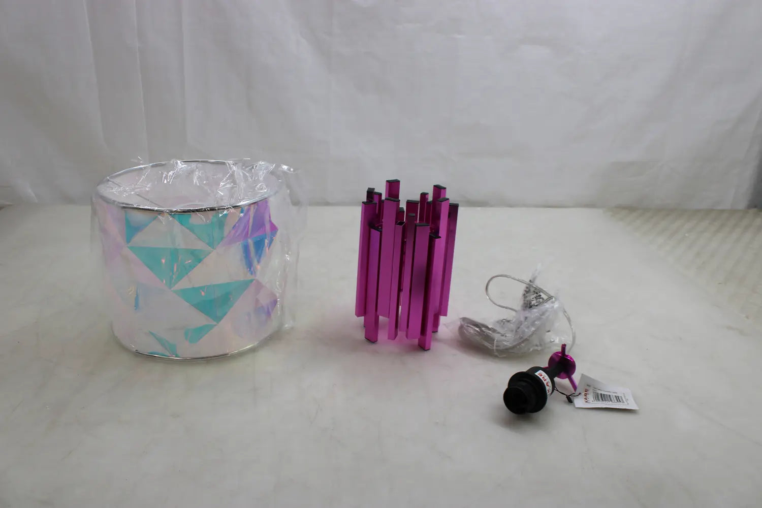B-Ware Kare Tischleuchte Lampe Coachella Rosa Blau Polyester Stahl Siehe Text/Foto - 4025621566557