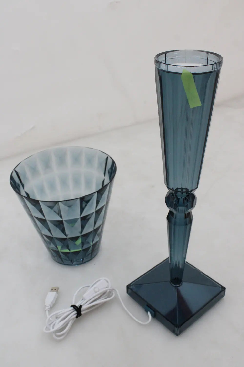 C-Ware Kartell Big Battery Led Tischlampe Tischlampe Leuchte Hellblau Siehe Text/Foto - 8058967295375