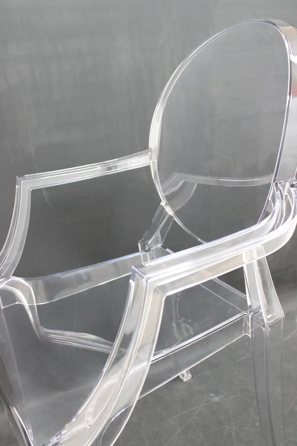B-Ware Kartell Louis Armlehnstuhl Stuhl Esszimmerstuhl Essstuhl Gartenstuhl Siehe Text