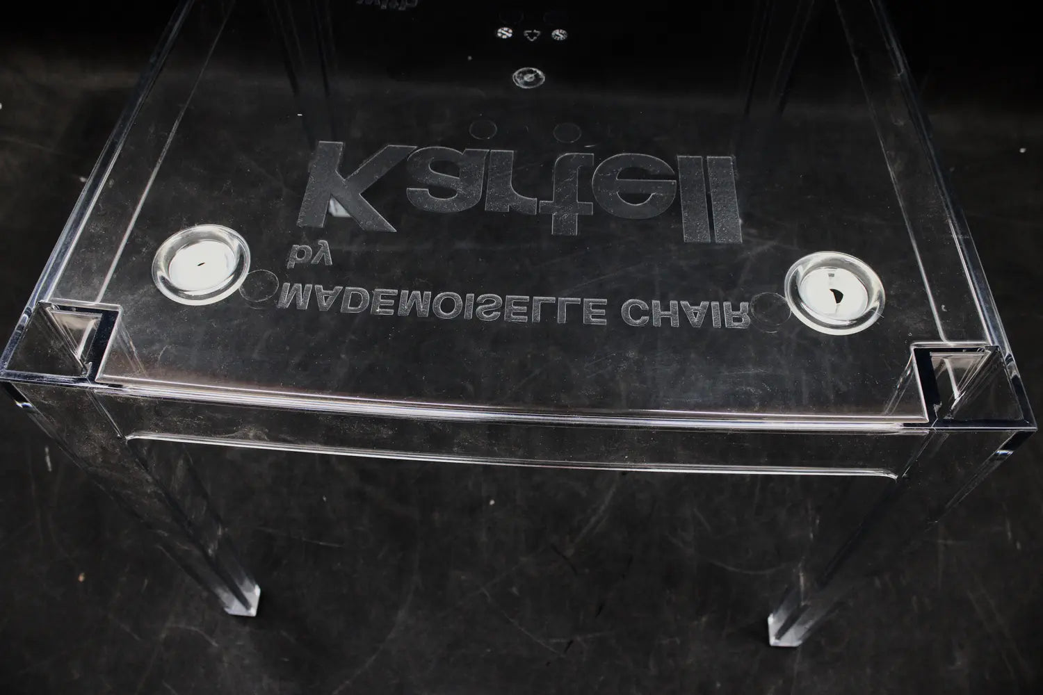B-Ware Kartell Armlehnstuhl Mademoiselle Rubelli Brown Mit Stuhlbeinen Siehe Text/Foto - 8058967341041