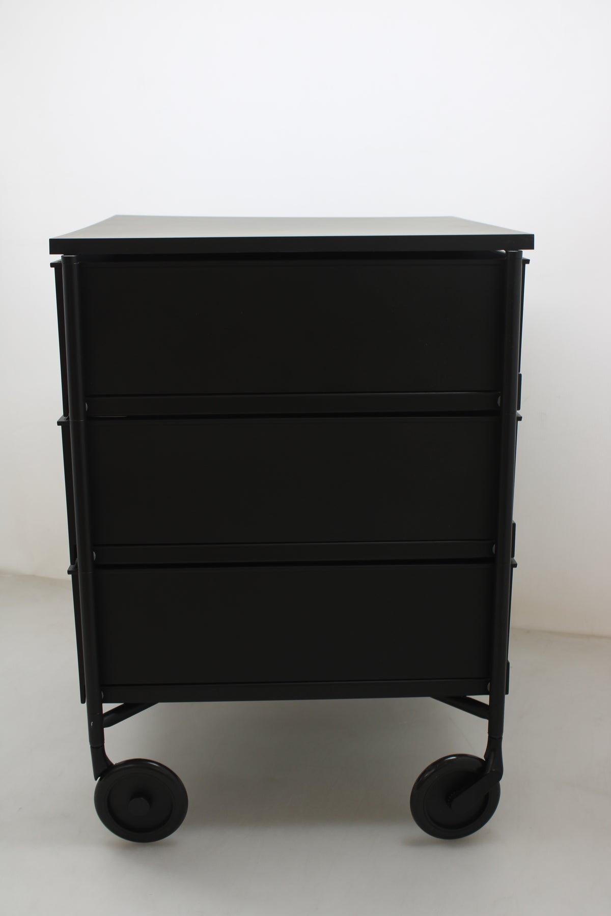 Kartell Mobil 3 Container Mobil Rollcontainer Regal 3 Schubladen Matt Schwarz - 8058967302639