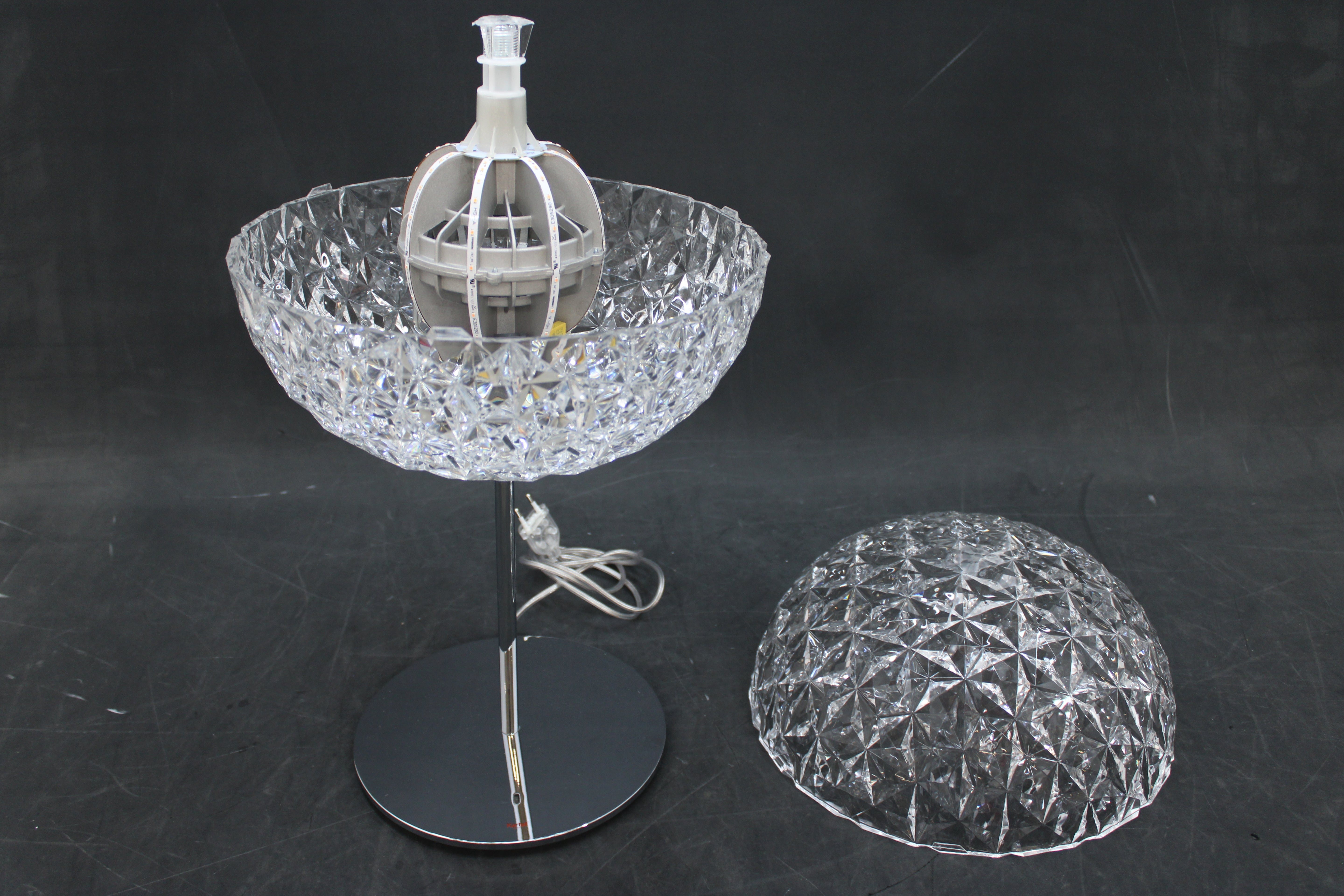 Kartell Planet LED Tischleuchte Dimmer Tischlampe Lampe Leuchte SIEHE TEXT/FOTO - 8058967228885