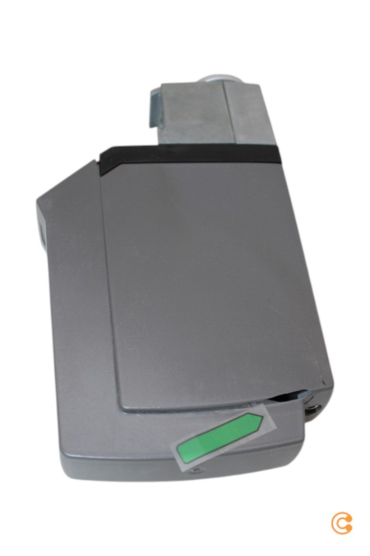 Kathrein Uas 684 Quattro Lnb Sat Lnb Teilnehmer 4 Wetterschutz Siehe Text/Foto B-Ware - 4063242001514