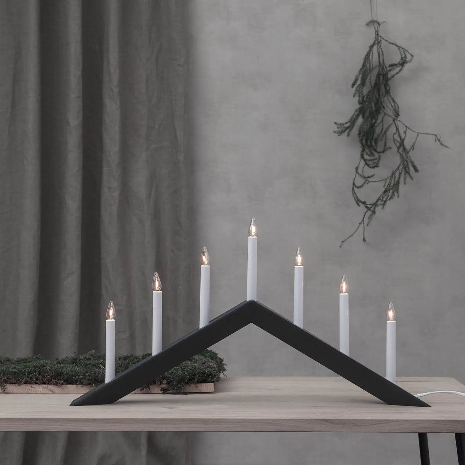 B-Ware Star Trading Arrow Kerzenleuchter Leuchter 7flammig Schwarz Tischdeko  - 7391482033390