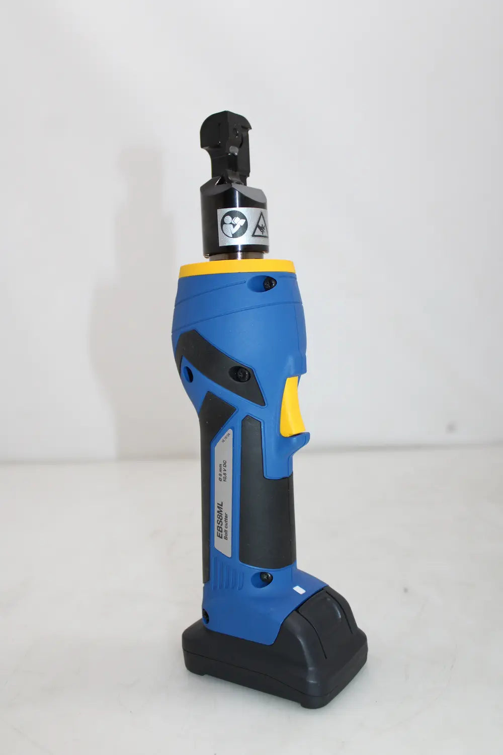 C-Ware Klauke Ebs8 Ml Akkuhydraulischer Bolzenschneider 10.8 V 2.5 Ah Li Ion Siehe Text