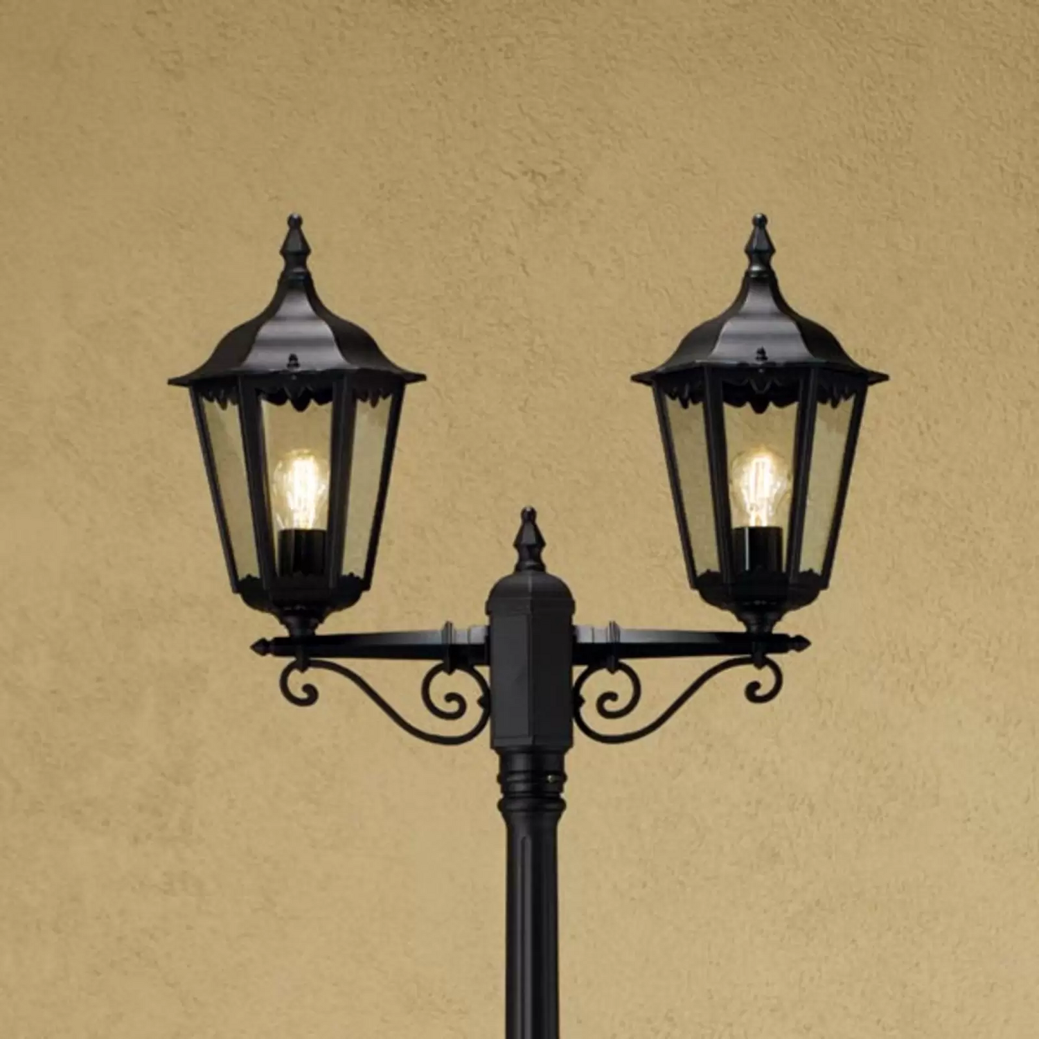 B-Ware Konstsmide Mastleuchte Firenze Stehlampe Straßenlaterne Lampe 2 Flammig Schw67