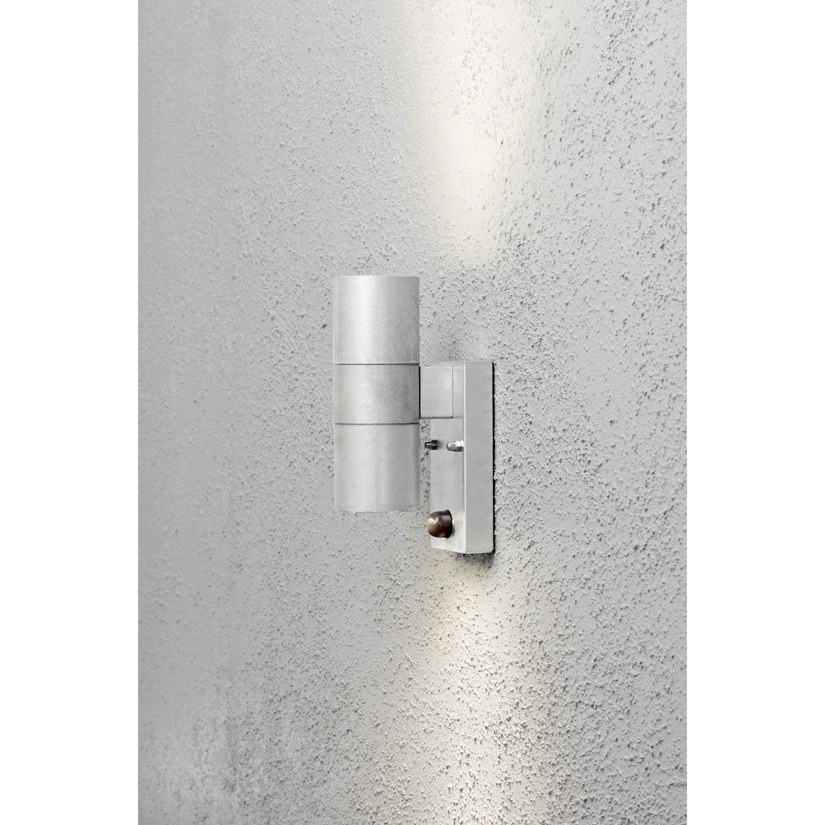 Konstsmide Modena 7542-320 Außenwandleuchte Bewegungsmelder Halogen GU10 LED 70W - 7318307542325