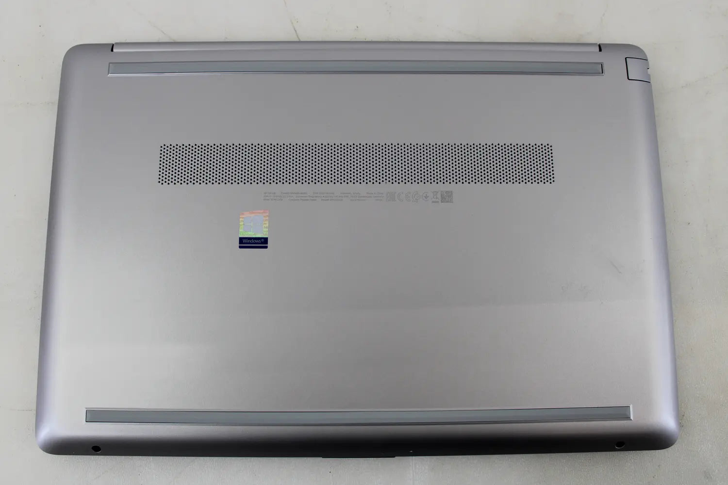 B-Ware Hp Notebook Laptop 250 G8 Display Intel Core I3 8 Gb Ram 256 Gb Ssd Win 11 - 195697604522