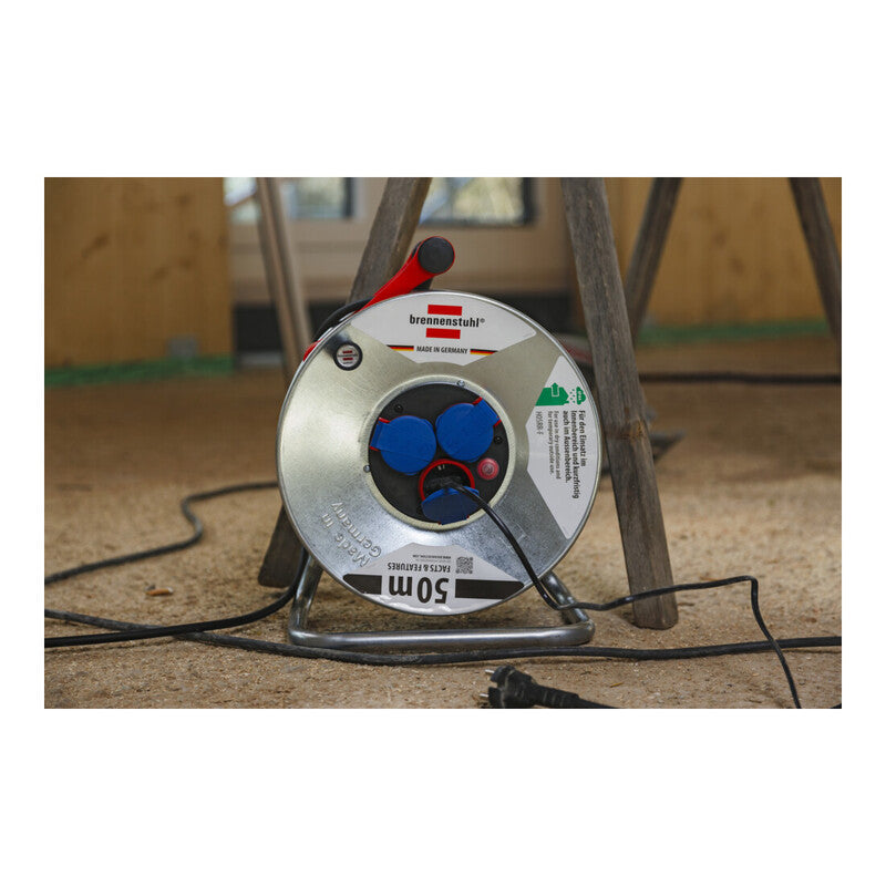 Brennenstuhl Kabeltrommel Garant S 50m IP44 Gummi schwarz für Garten und - 4007123009305