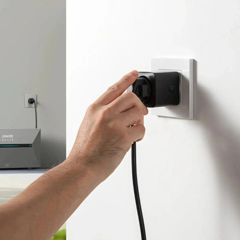 Anker SOLIX Smart Plug Energiekosten-Messgerät App-Steuerung 2500W weiß 83.5mm - 0194644202729