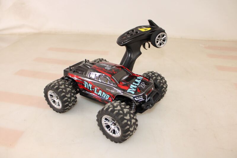 Amewi RC Monstertruck 1:16 4WD 48km/h ferngesteuertes Auto für Einsteiger 903g - 4260768517295