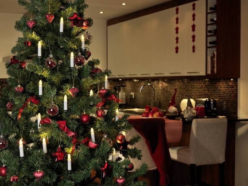 Konstsmide Weihnachtsbaum-Beleuchtung Innen netzbetrieben 16 LED Warm-Weiß - 7318302010027