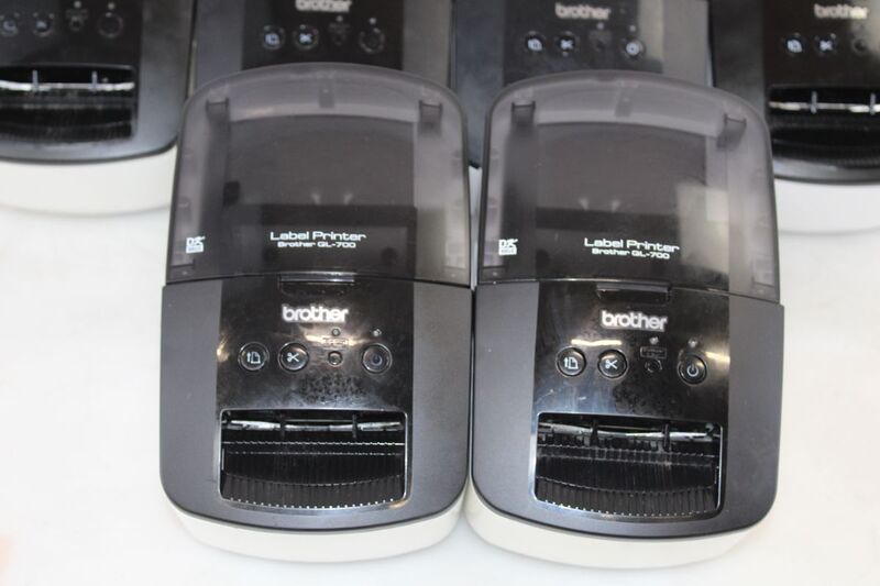 Brother QL-700 Etikettendrucker Thermodirekt 300x300dpi USB 62mm Etikettenbreite - 4977766707084