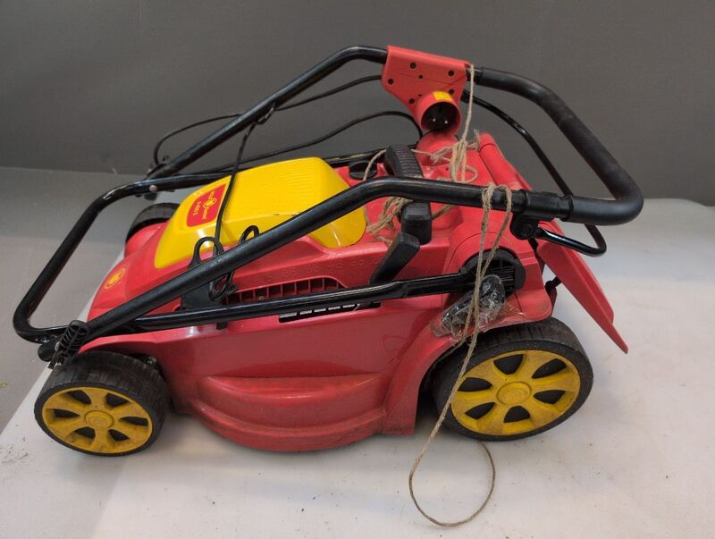 WOLF-Garten Rasenmäher Mäher Elektro A 400 E 1800W Mulchfunktion 40cm für 450m² - 4008423861174