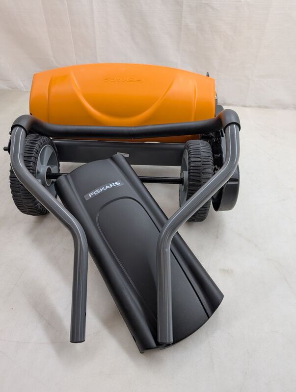 Fiskars Spindelmäher Rasenmäher Momentum umweltschonend ergonomisch 46cm grün - 6411501138804