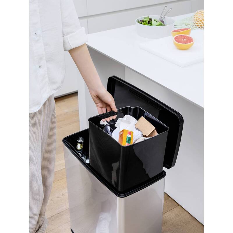 Curver Mülleimer Deco Bin Slim 52l Abfallbehälter Hygienisch Silber Schwarz - 3253924839974
