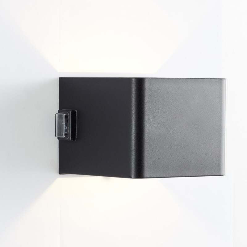 Brilliant Außenwandleuchte LED Iseo schwarz mit Bewegungsmelder 10cm IP44 3000K - 4004353435577