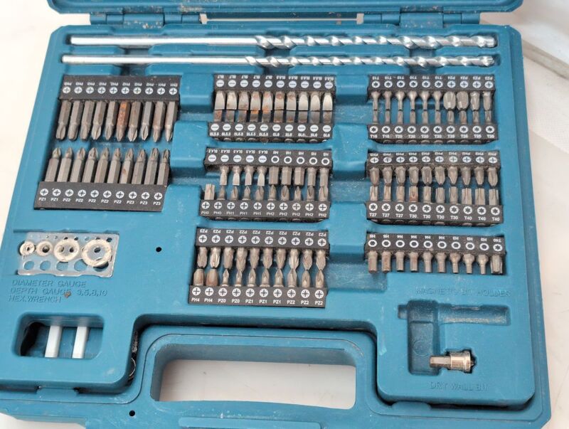 Makita Bohrer-Bit-Sortiment 256-teilig Zylinderschaft Metall Stein Holz 1-2mm - 0088381585019