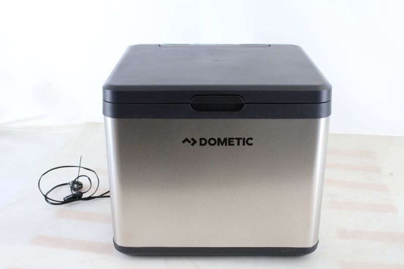 Dometic CK2 45 Hybrid Kühlbox 43L tragbar schwarz/silber für Camping und Zuhause - 6975399590460