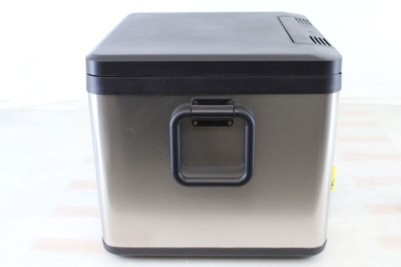 Dometic CK2 45 Hybrid Kühlbox 43L tragbar schwarz/silber für Camping und Zuhause - 6975399590460
