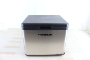 Dometic CK2 45 Hybrid Kühlbox 43L tragbar schwarz/silber für Camping und Zuhause
