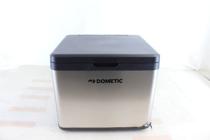 Dometic CK2 45 Hybrid Kühlbox 43L tragbar schwarz/silber für Camping und Zuhause - 6975399590460