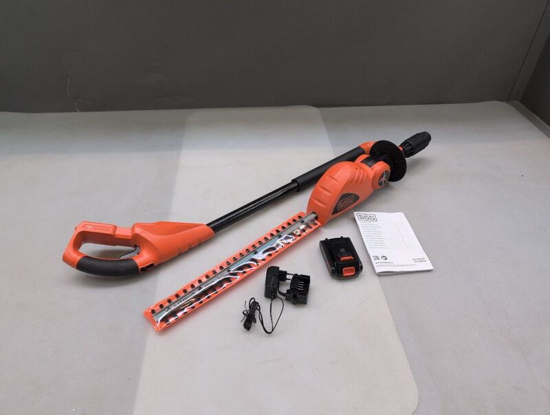Black & Decker Akku Heckenschere 18V Li-Ion 430mm Akku Schere Gartenwerkzeug - 5035048470633