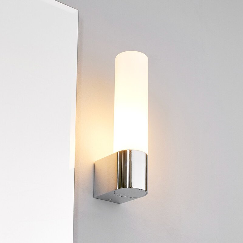 Lindby Praktische Spiegellampe Melike mit Steckdose Wandleuchte Wandleuchte Lamp - 6291106550467