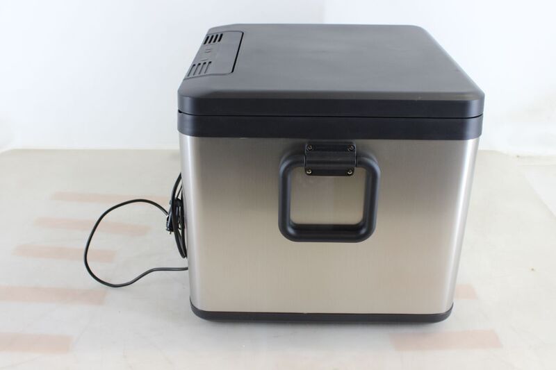 Dometic CK2 45 Hybrid Kühlbox 43L tragbar schwarz/silber für Camping und Zuhause - 6975399590460
