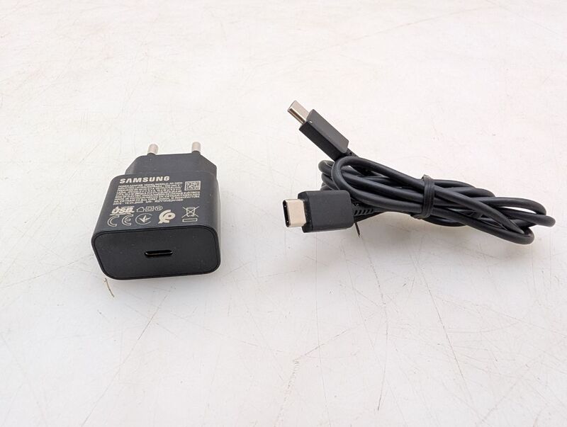 Samsung Ladegerät Netzteil Schnellladegerät USB-C Datenkabel Schwarz 25 W - 8806094912029