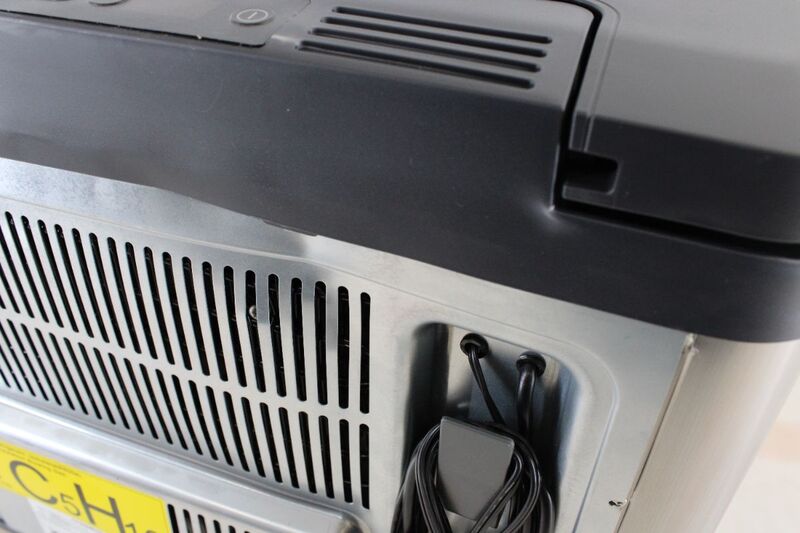 Dometic CK2 45 Hybrid Kühlbox 43L tragbar schwarz/silber für Camping und Zuhause - 6975399590460