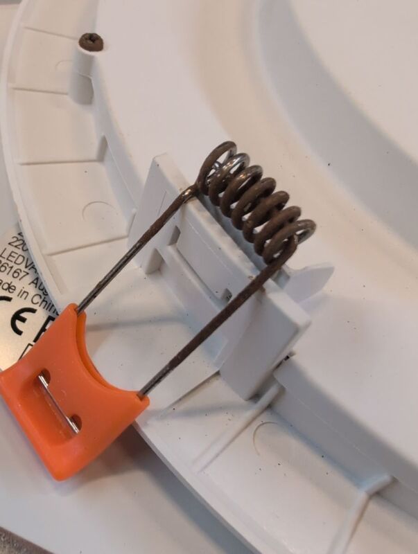 LEDVANCE Einbauleuchte Downlight LED 22W warmweiß Ø225mm IP20 für Innenräume - 4058075573093