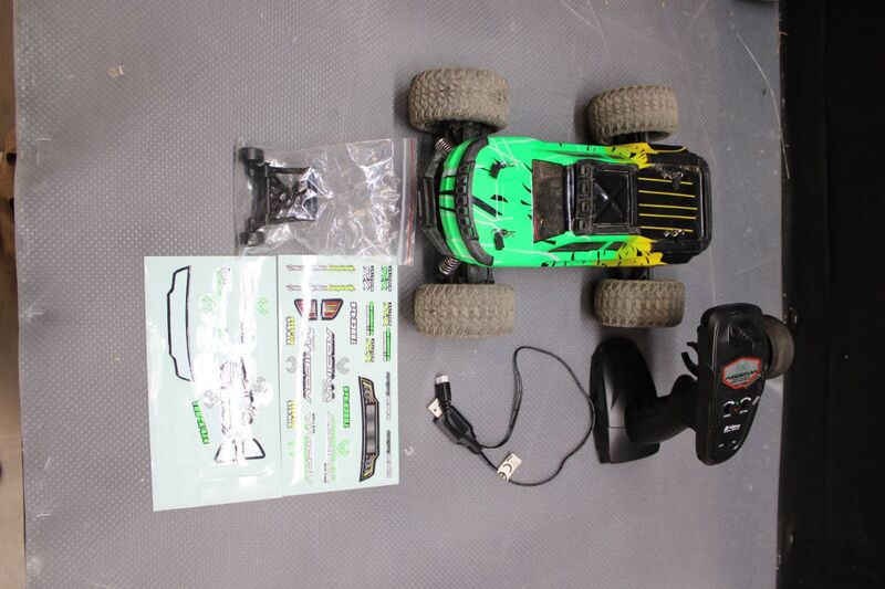 Absima MINI AMT Gelb, Grün Brushed 1:16 RC Modellauto Elektro Monstertruck RtR 2 - 4250650957711