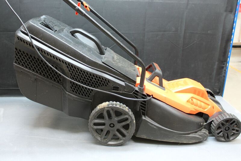 Black & Decker Elektro-Rasenmäher Mäher 1800W 42cm Handrasenmäher 50l - 5035048682838
