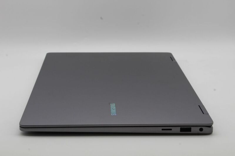 SAMSUNG Galaxy Book5 360 Laptop 15,6 Zoll Intel Core Ultra 7 32 GB RAM 1 TB - 8806097191070