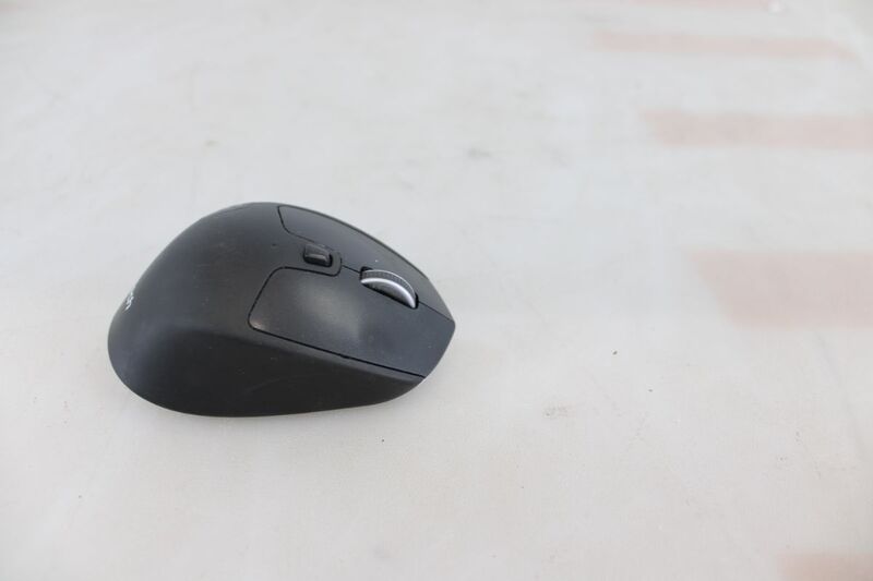 Logitech M720 Triathlon Kabellose Funk-Maus 1000 dpi Schwarz 8 Tasten - 5099206065086