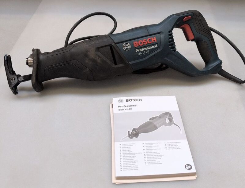 Bosch Säbelsäge Reciprosäge GSA 12-30 Professional Handwerkerkoffer Sägeblatt - 4053423302387